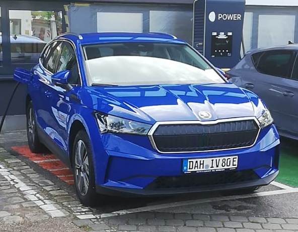 erstes Foto im Autohaus