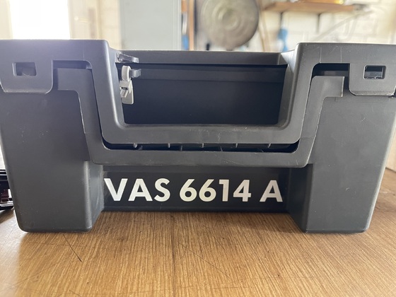 VAS6614