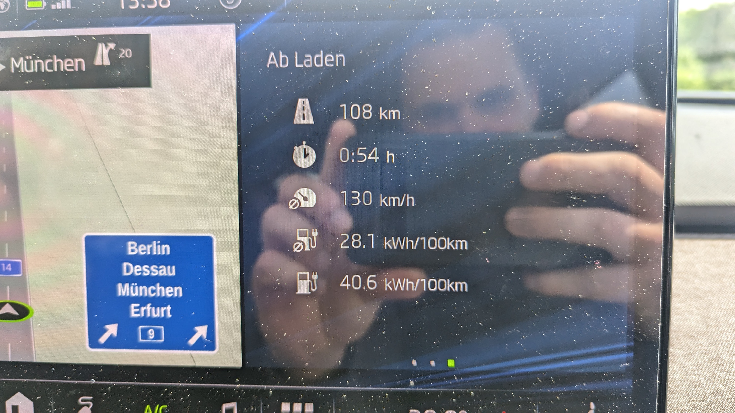 Meine Freundin wollte eine Etappe fahren xD (Müssen Nempitz raus, war eigentlich ne andere Ionity geplant xD))