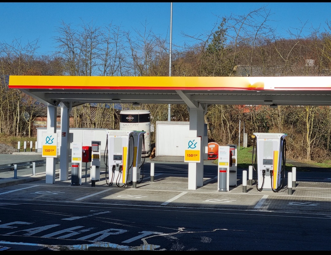 SVG Autohof Breuna Elsinger Höhe an der A44