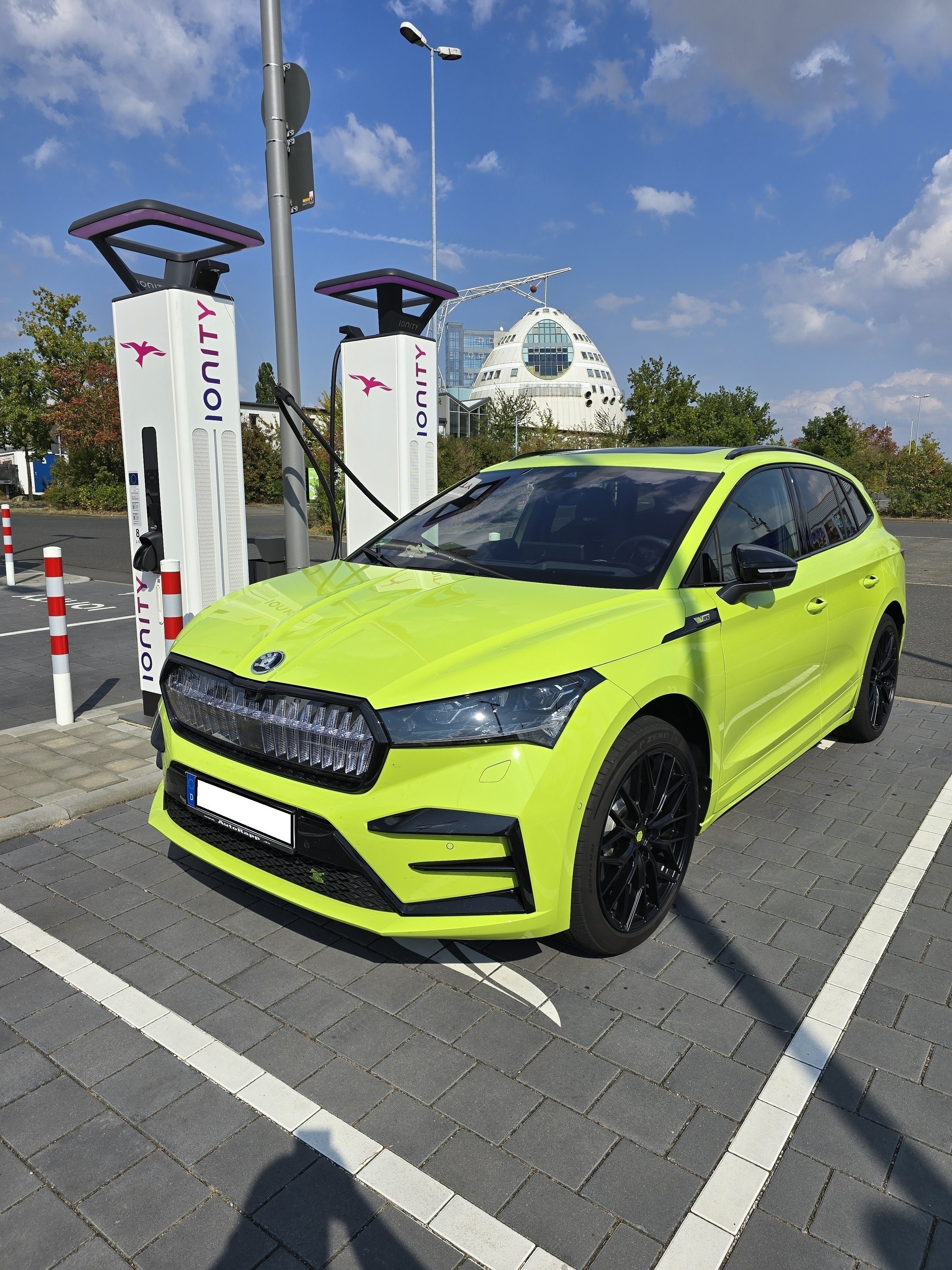 Enyaq RS mit Sommerfelgen