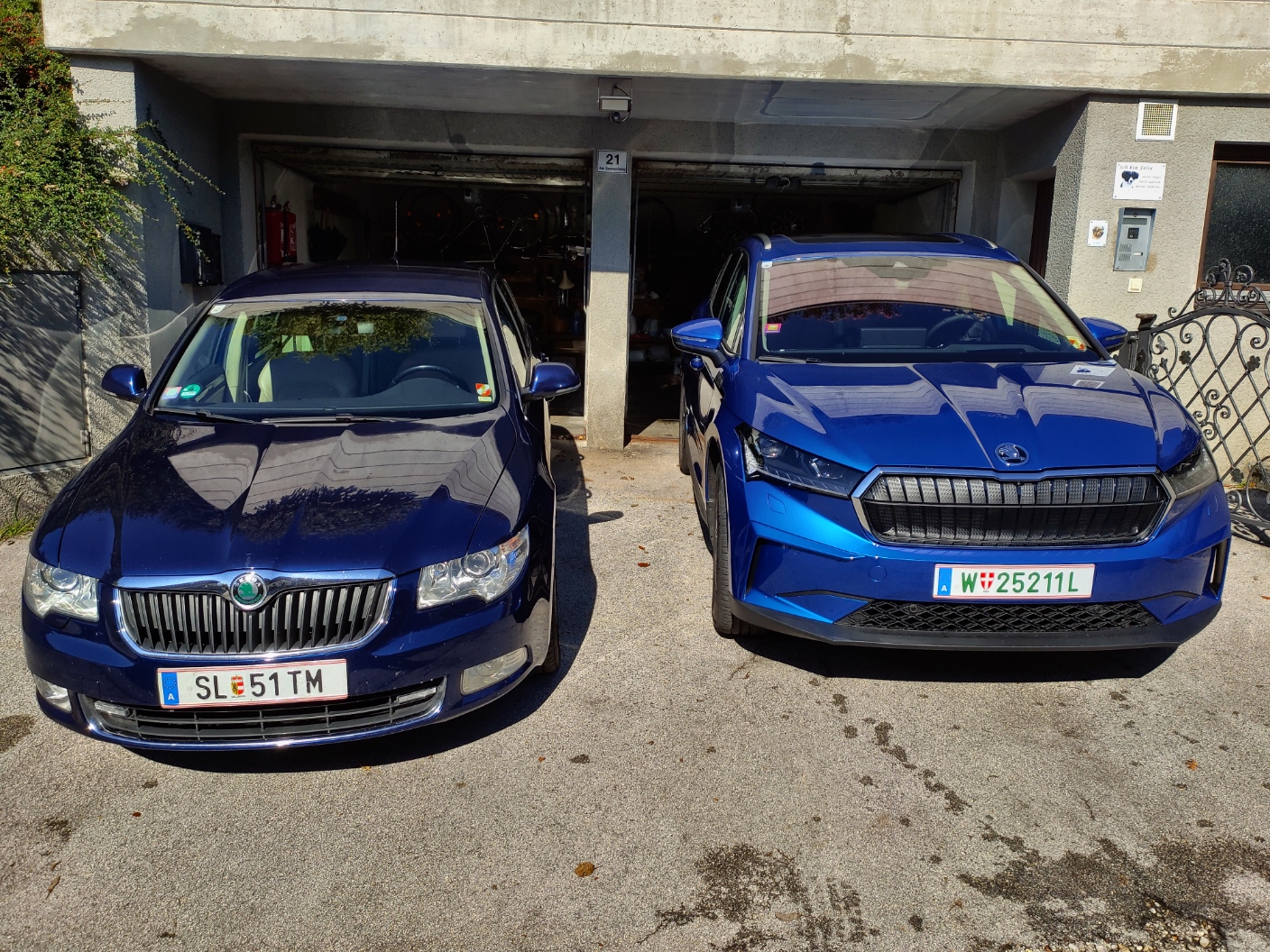 Die Ablöse ist da. Enyaq löst den Superb ab.