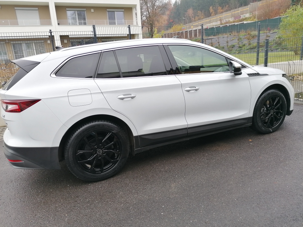 Endlich auch die neuen Reifen montiert :-)