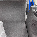 Doppelter Ladeboden / Schlafausbau