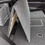 Doppelter Ladeboden / Schlafausbau