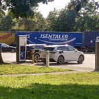 Die gierige Meute am Laden ...