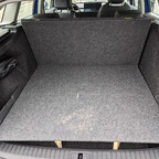 Doppelter Ladeboden / Schlafausbau