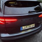 Kennzeichenleuchte abgedimmt