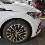 Winterschuhe auf Skoda Asterion 20"