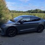 Winterräder montiert, Seitenansicht