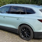 Winterreifen Skoda 19" Crystal Schwarz - schräg von hinten